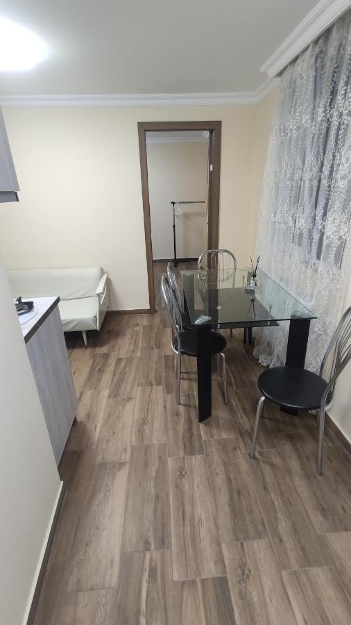 Home Apartments Batumi Exterior foto